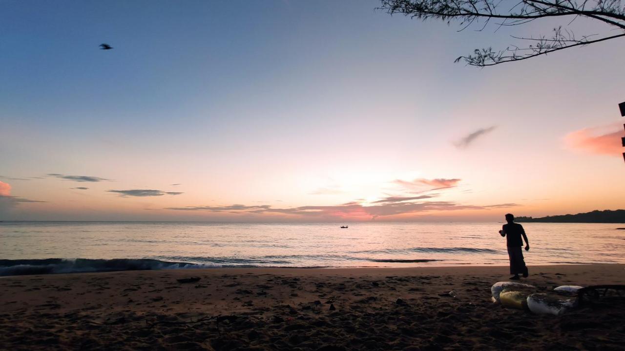 Surf Beach Hotel อารูกัมเบย์ ภายนอก รูปภาพ