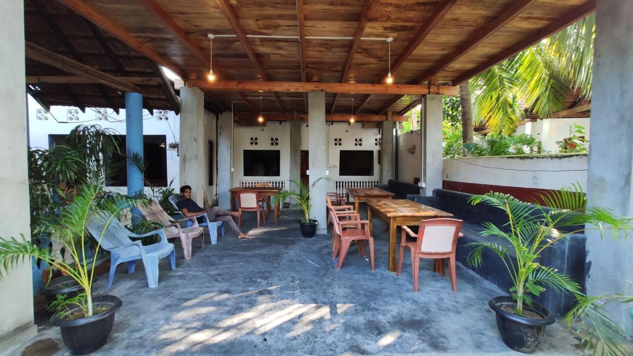Surf Beach Hotel อารูกัมเบย์ ภายนอก รูปภาพ