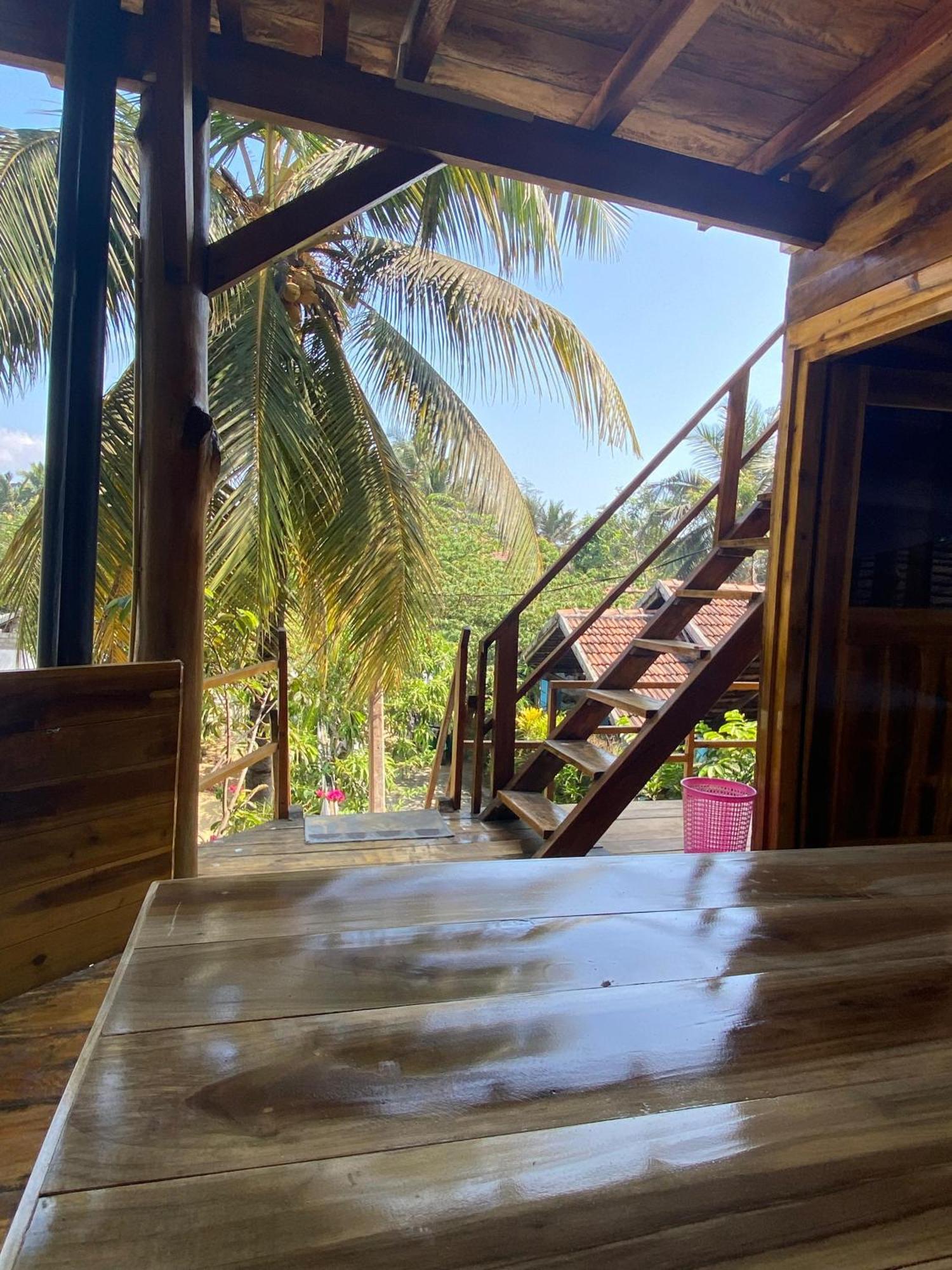 Surf Beach Hotel อารูกัมเบย์ ภายนอก รูปภาพ