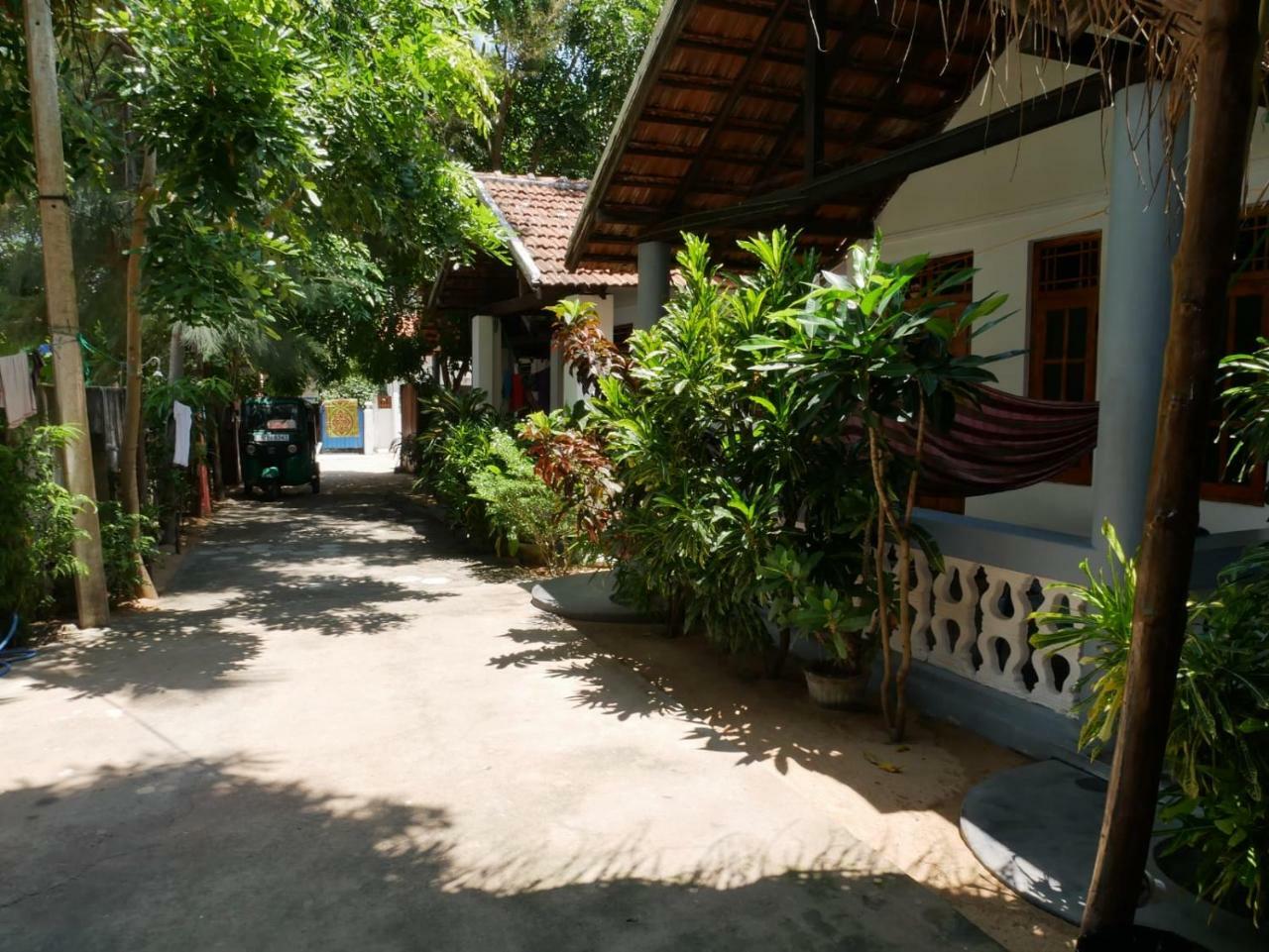 Surf Beach Hotel อารูกัมเบย์ ภายนอก รูปภาพ