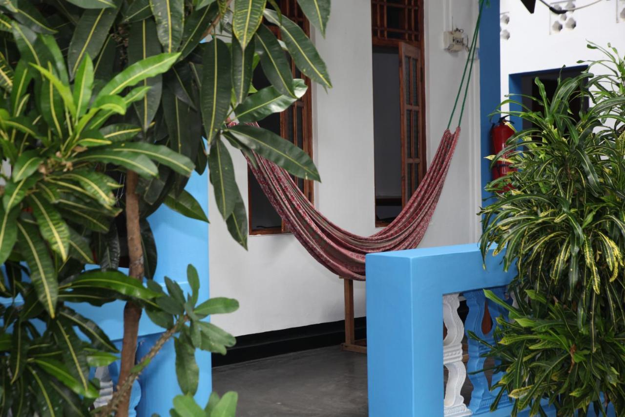 Surf Beach Hotel อารูกัมเบย์ ภายนอก รูปภาพ